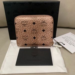 MCM Mini Zip Around Wallet in Visetos Champagne Gold